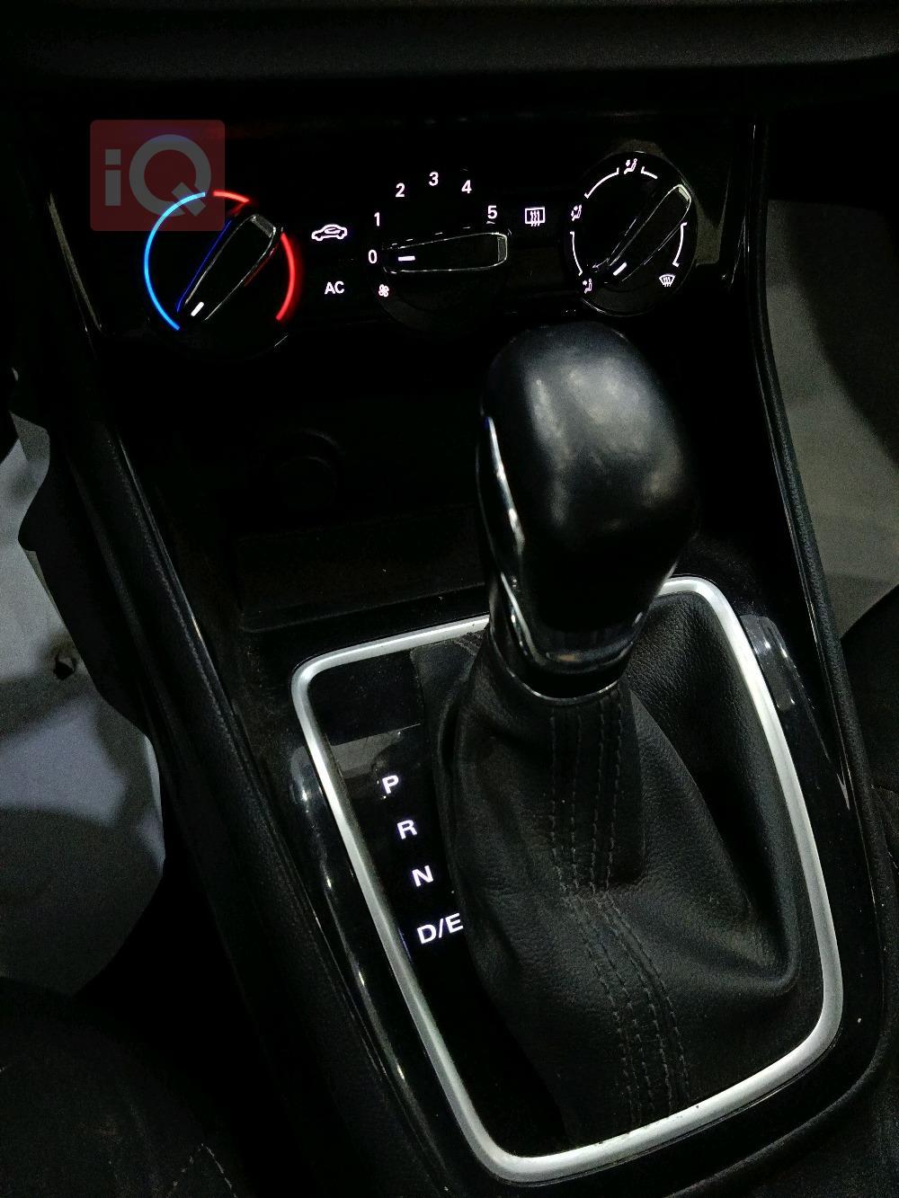 MG 5